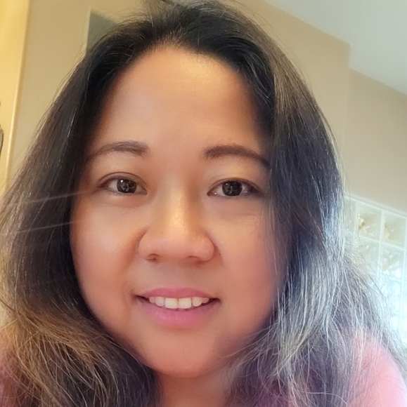 Meet your Posher, Evelyn - Picture 2 of 2